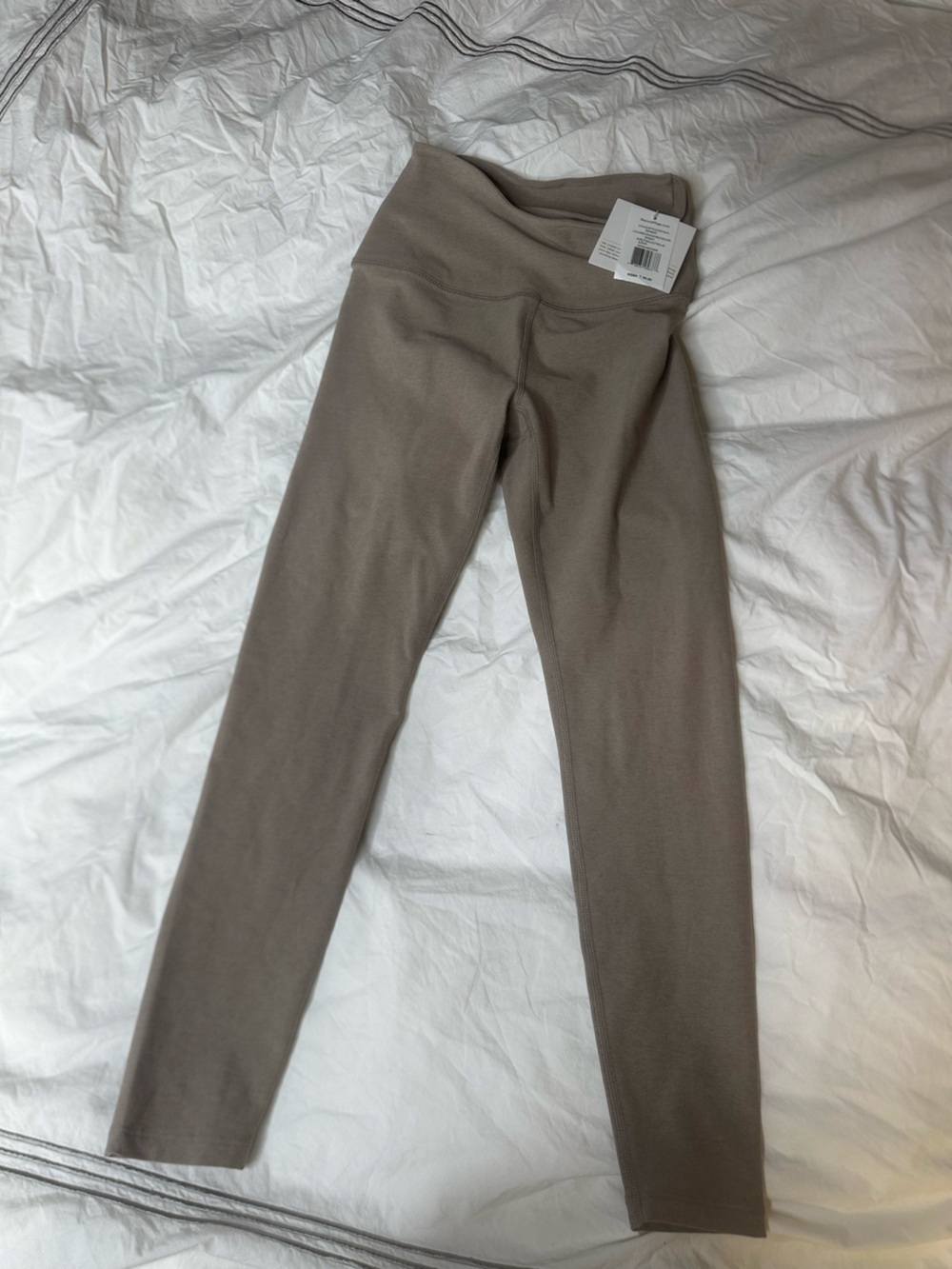 Beyond Yoga 3 Piece Set - Picture 6 of 6